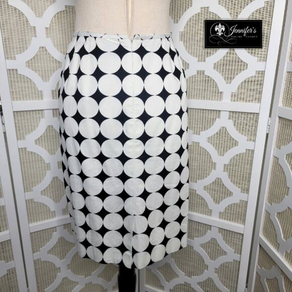 Kasper Petite Women's Black & White Circle Pattern Pencil Skirt Size 10P - Picture 4 of 10